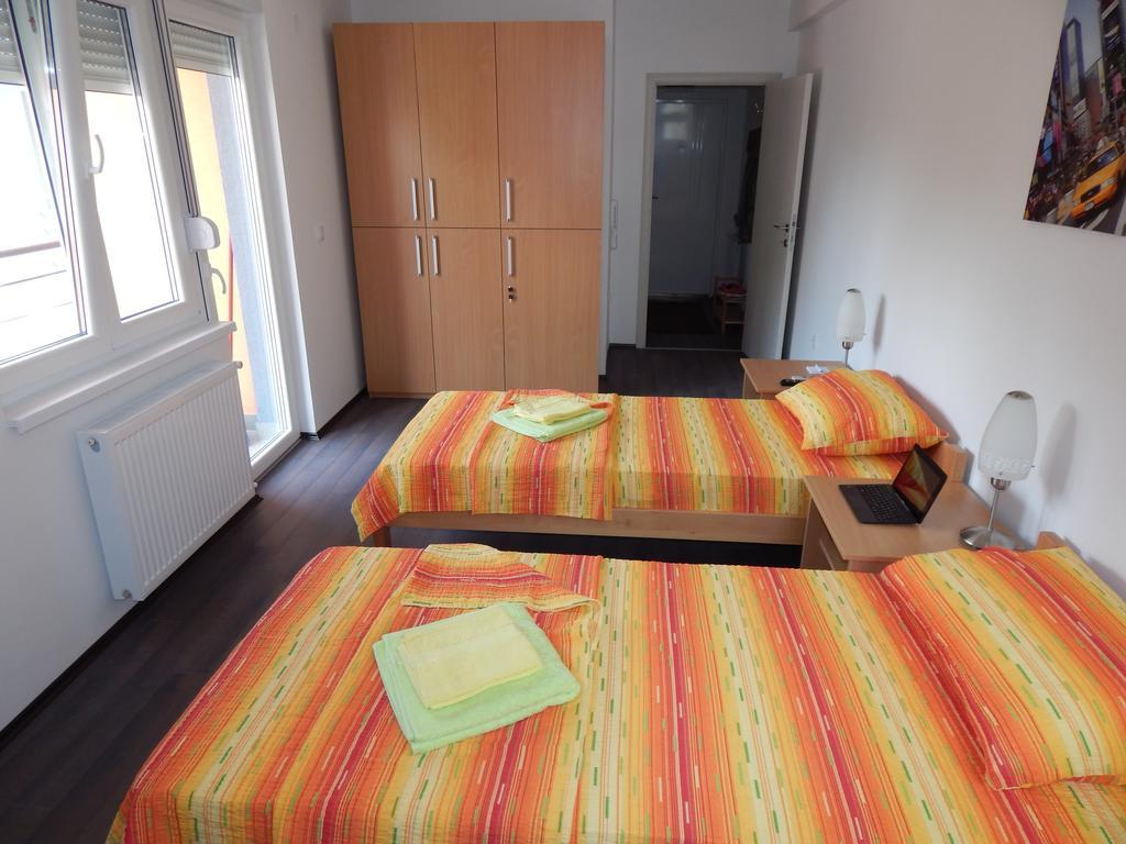 Apartments Center Kg Kragujevac Habitación foto